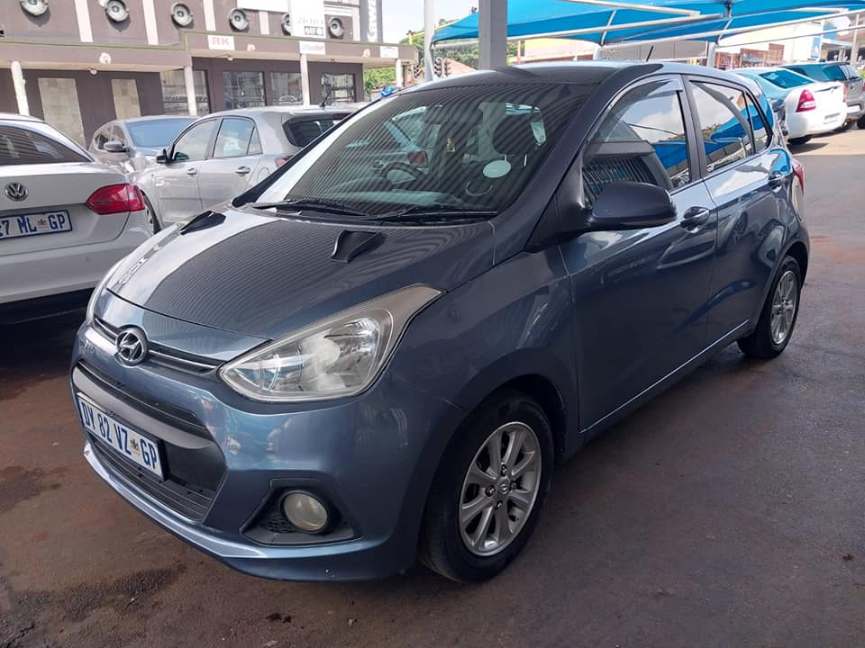 HYUNDAI I10 GRAND 1,2 2015