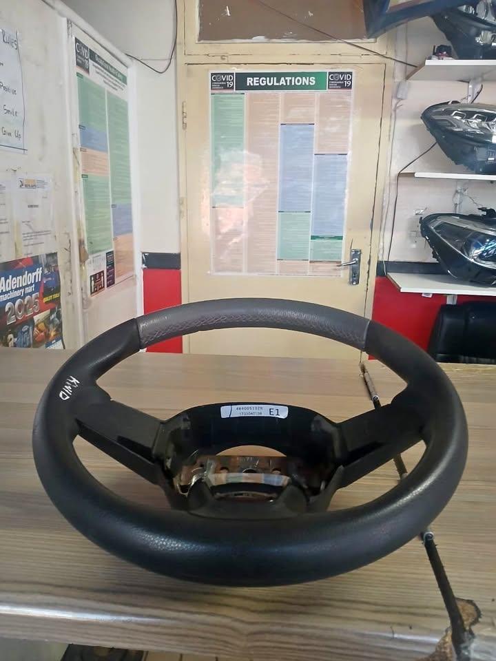 2019 RENAULT KWID STEERING WHEEL - Private Seller 2019 RENAULT KWID STEERING WHEEL - Private Seller