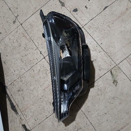 kia sonet headlight - Private Seller
