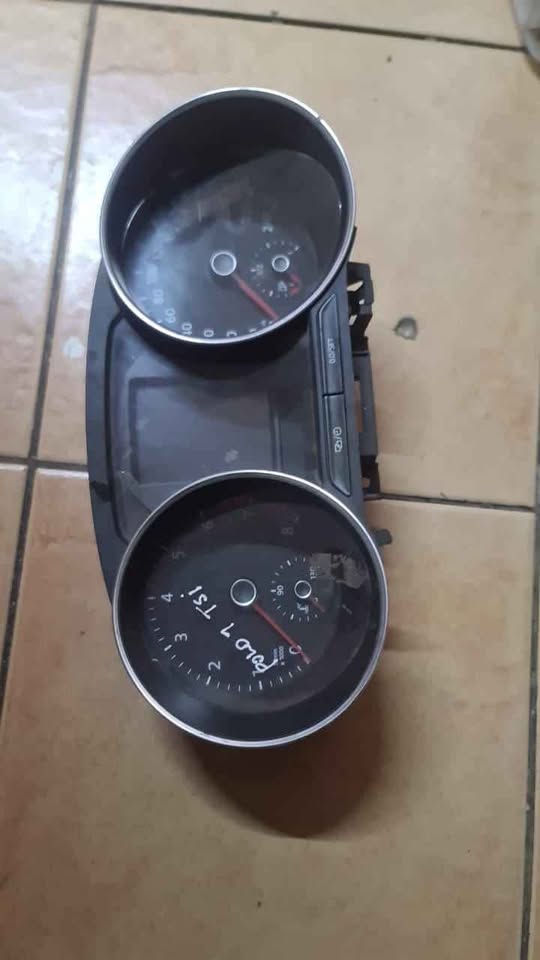 Polo 7 TSI cluster Polo 7 TSI cluster