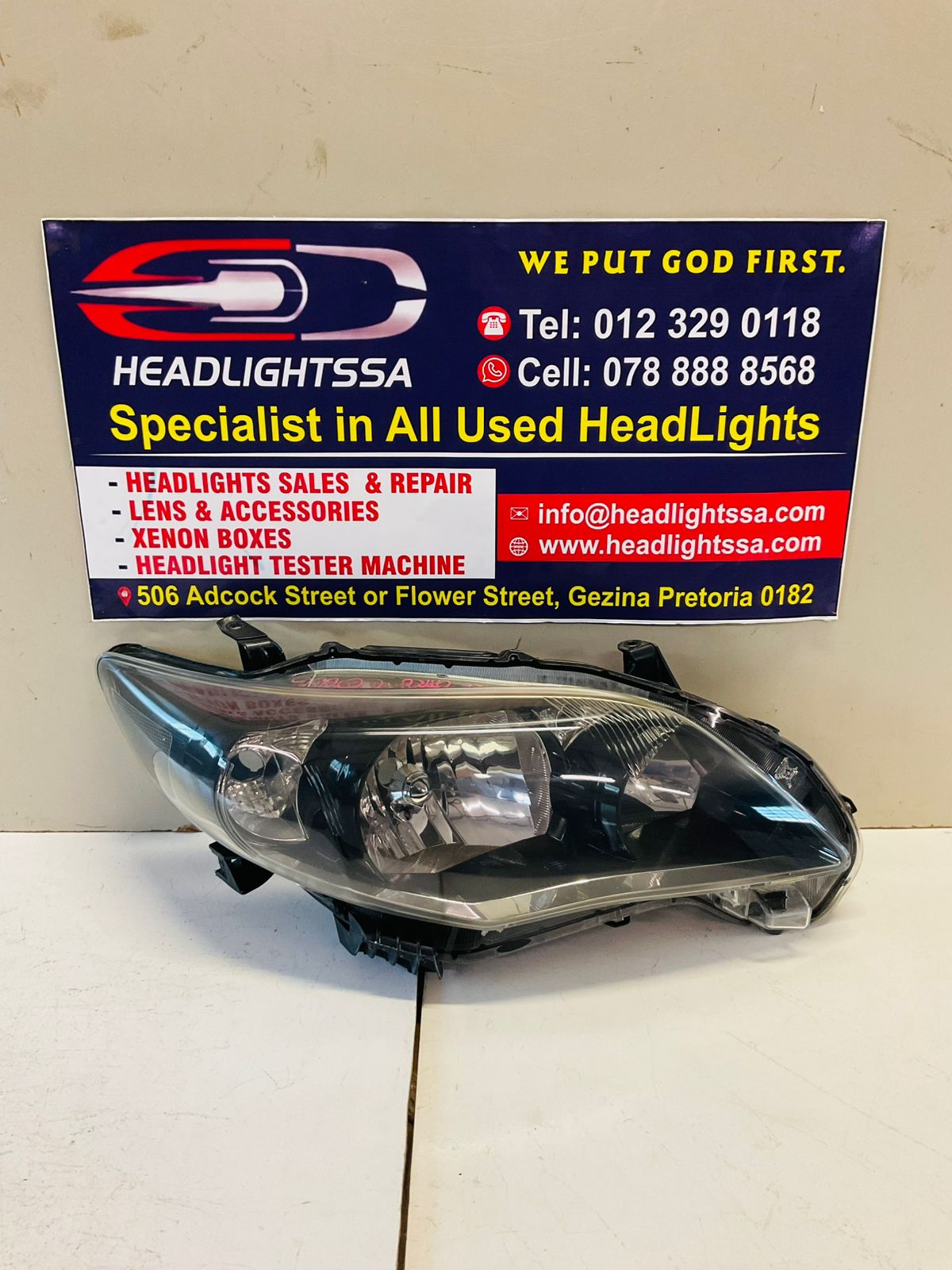 Toyota Corolla Quest right side headlight - Private Seller Toyota Corolla Quest right side headlight - Private Seller
