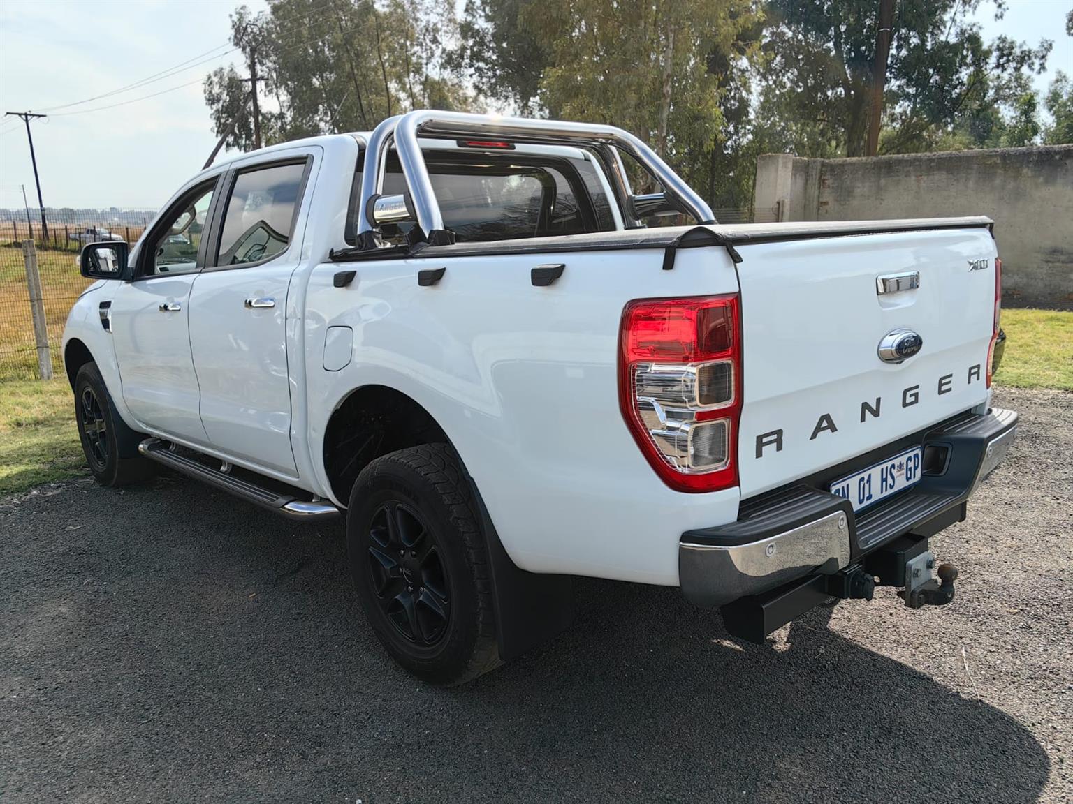 Ford ranger 3.2Xlt double cab manual 4x2