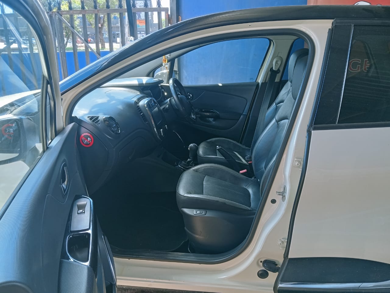 Renault Captur 2016 Automatic H5FD 1.2 Turbo Stripping For Spares - Private Seller Renault Captur 2016 Automatic H5FD 1.2 Turbo Stripping For Spares - Private Seller