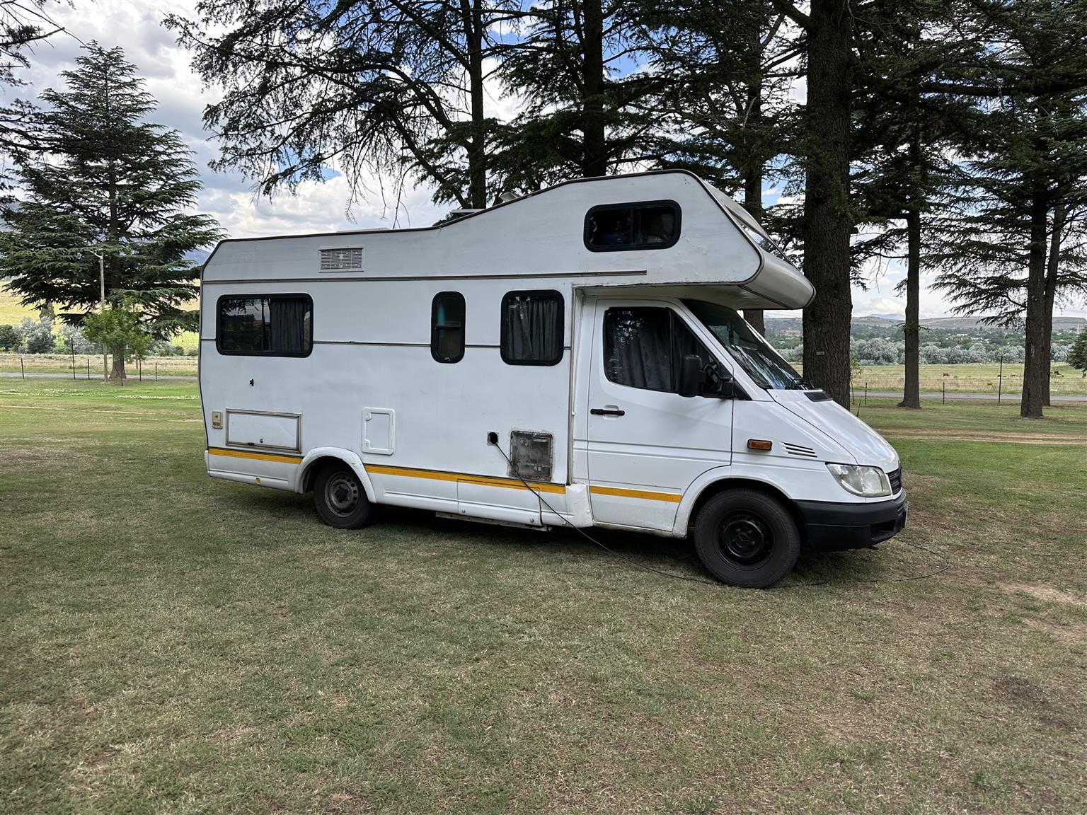Motorhome Mercedes-Benz Sprinter Motorhome – URGENT SALE Well-maintain ...