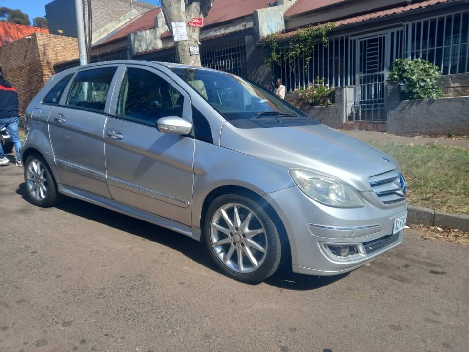 2008 Mercedes B200 Petrol, Leather seat, Automatic, Silver, 145000kms