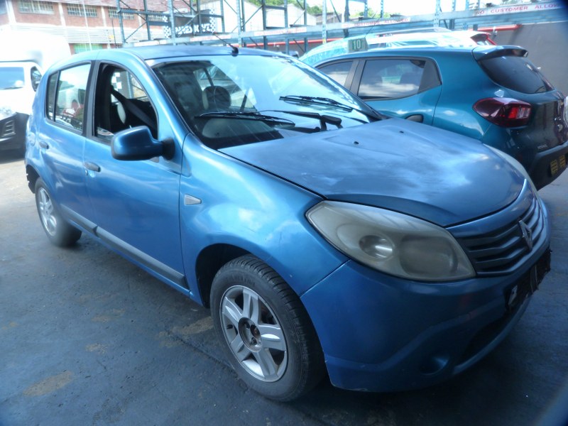 Renault Sandero 1.6 Expression Manual Blue - 2010 STRIPPING FOR SPARES - Private Seller Renault Sandero 1.6 Expression Manual Blue - 2010 STRIPPING FOR SPARES - Private Seller