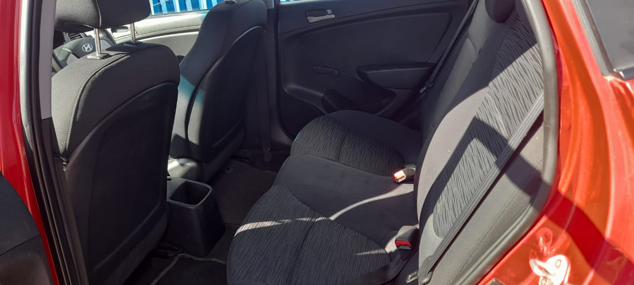 2017 Hyundai Accent 1.6 manual