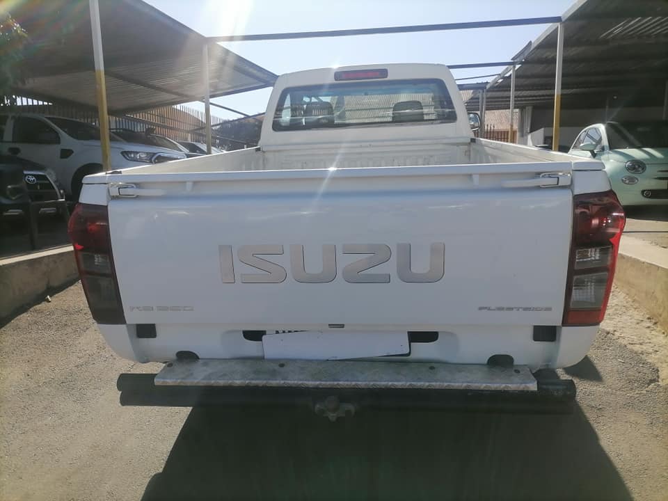 2015 Isuzu KB250 Bakkie Single Cab