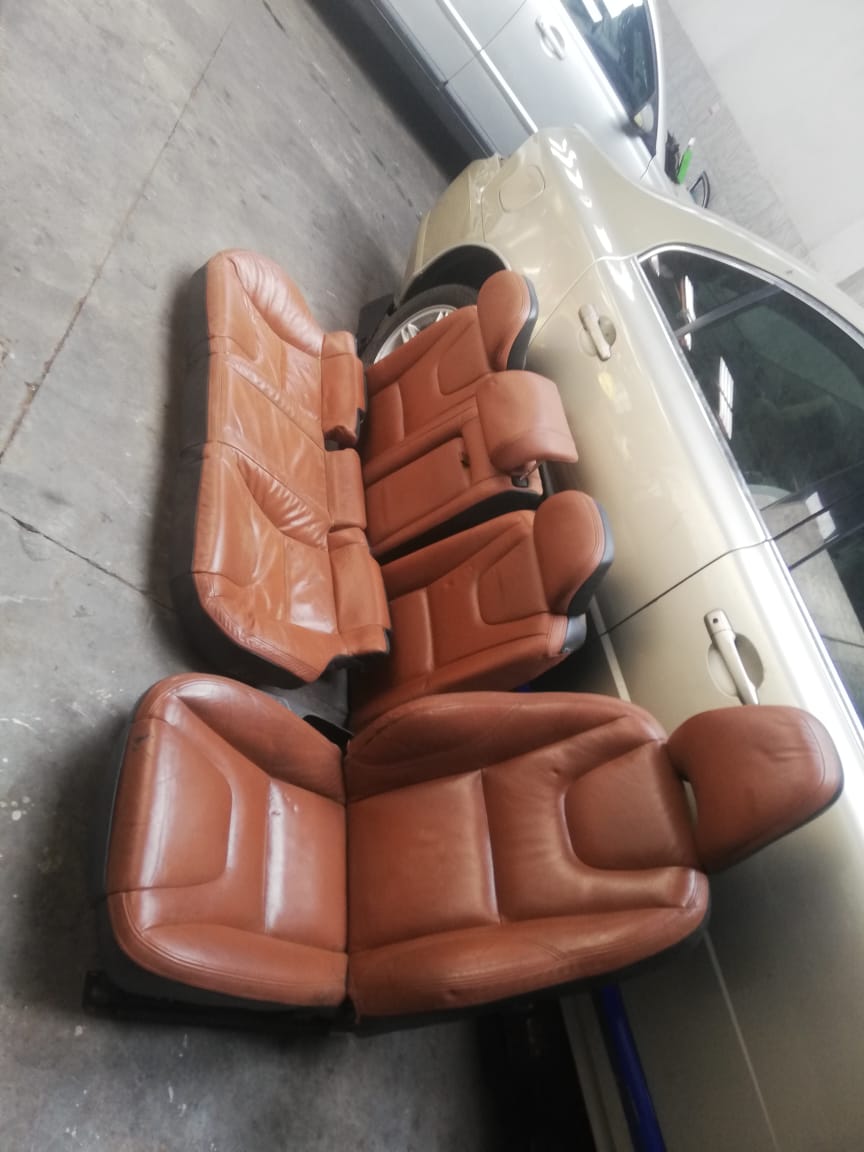Volvo S60 T3 2012 complete car seat - Private Seller