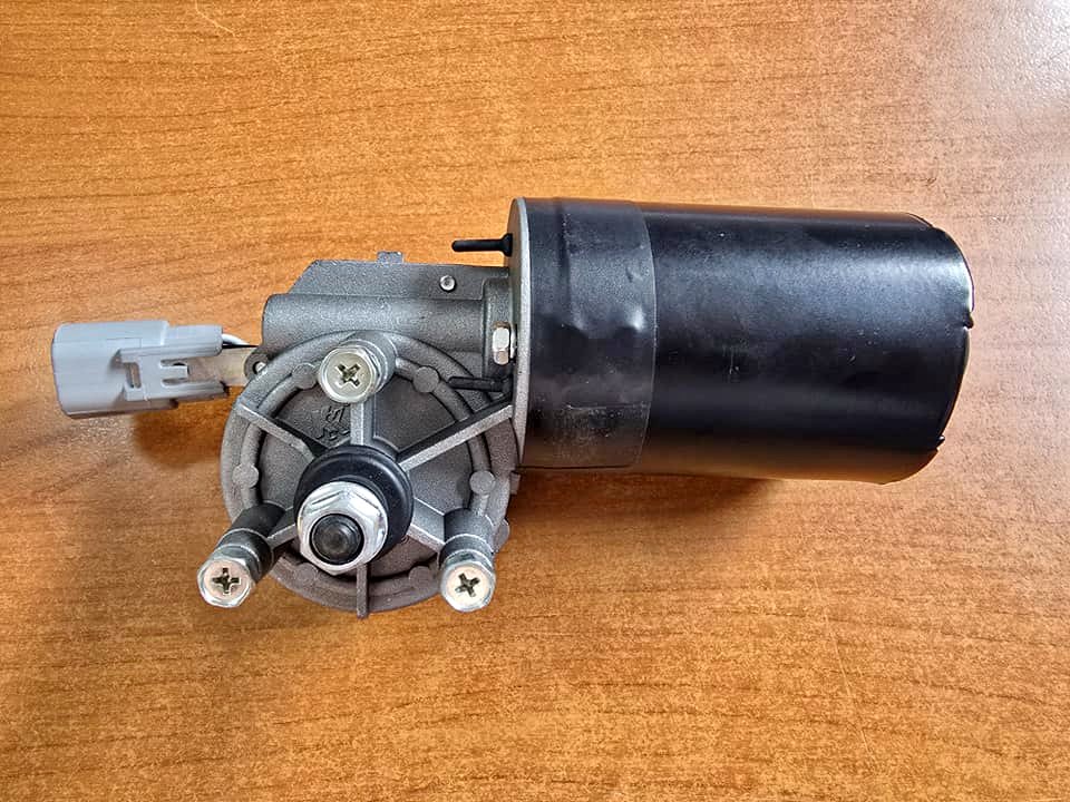 Toyota Hilux D4D Wiper Motor New Call - Private Seller