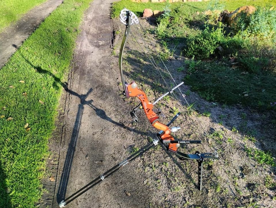 Martin Razor X Compound Bow | Junk Mail Marketplace