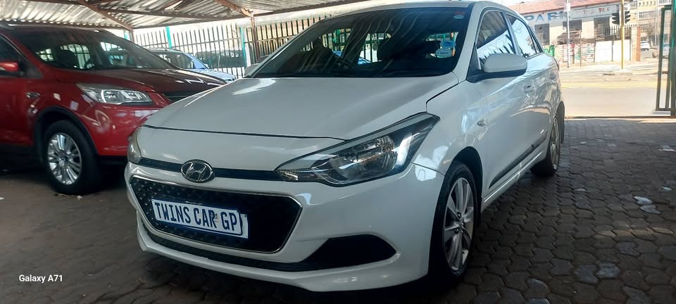 Hyundia Grand i20 1.4 Manual petrol