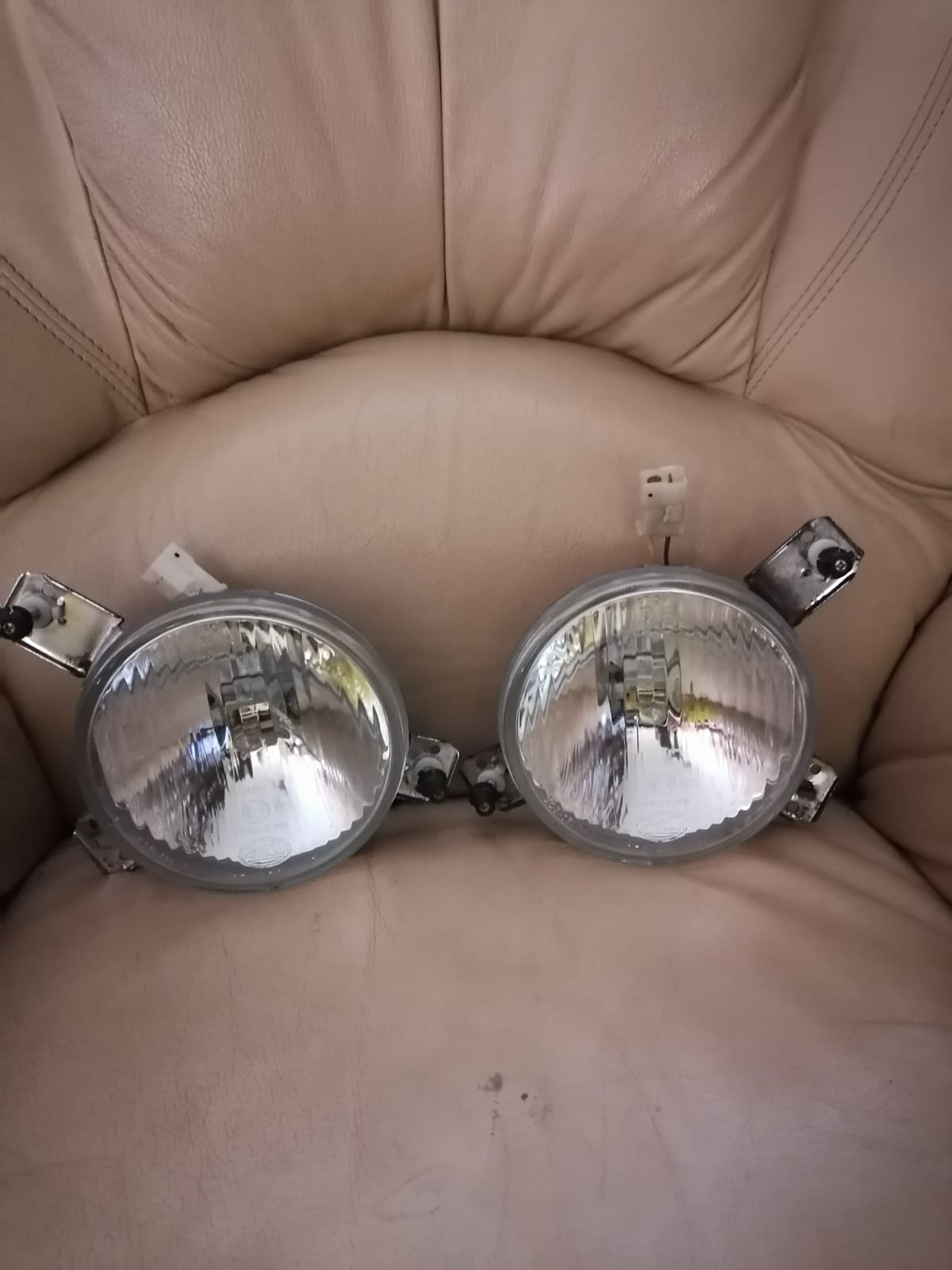 VW Microbus 100% Original Inner Hella Sport Lights (1988-2002mdl) For Sale