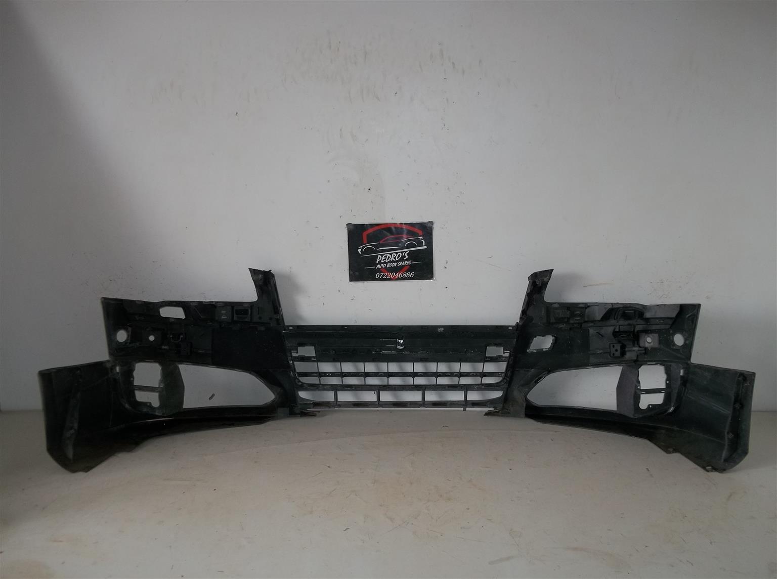 Audi A8 (D4) '14-'17 front bumper & lower center grille - Private Seller