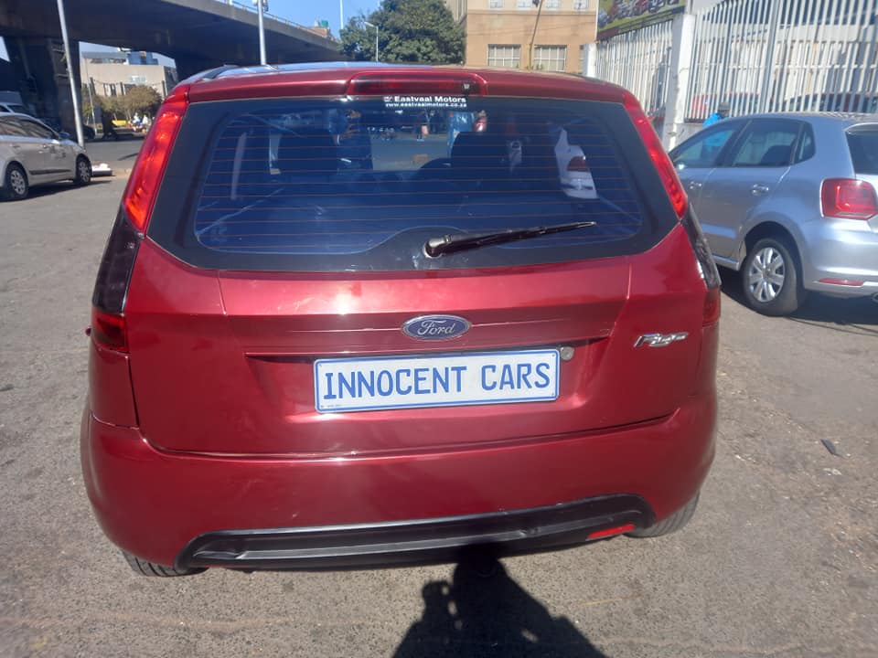 2015 FORD FIGO 1.4 PETROL, MANUAL, MAROON COLOR, MILEAGE 89000