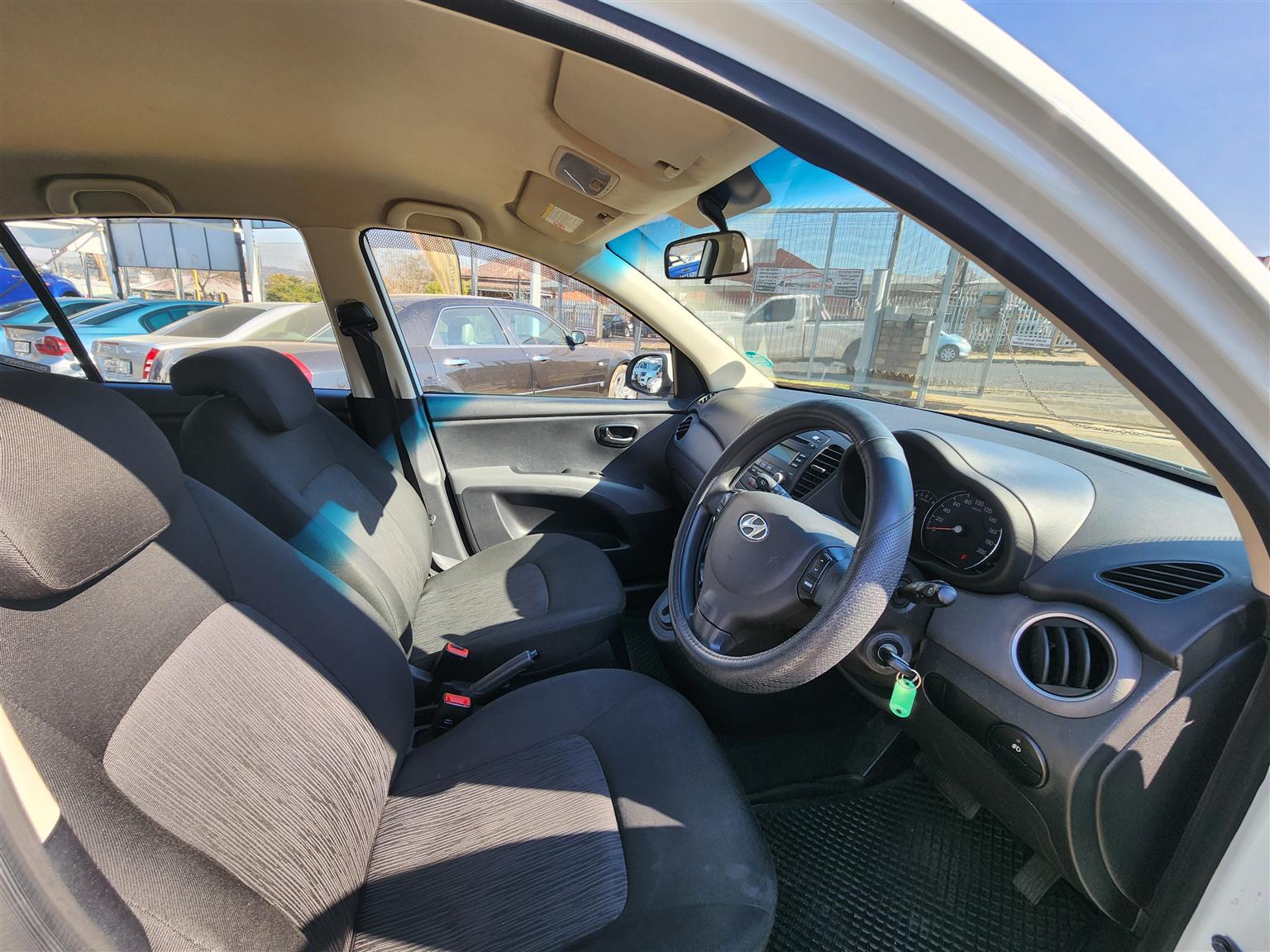 2014 Hyundai i10 1.25 GLS/Fluid A/T