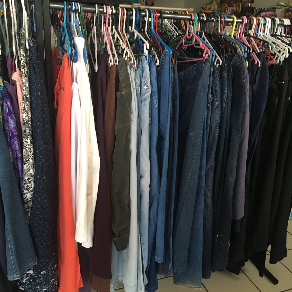 BULK CLOTHING FOR SALE AT VERY GOOD PRICES!!!