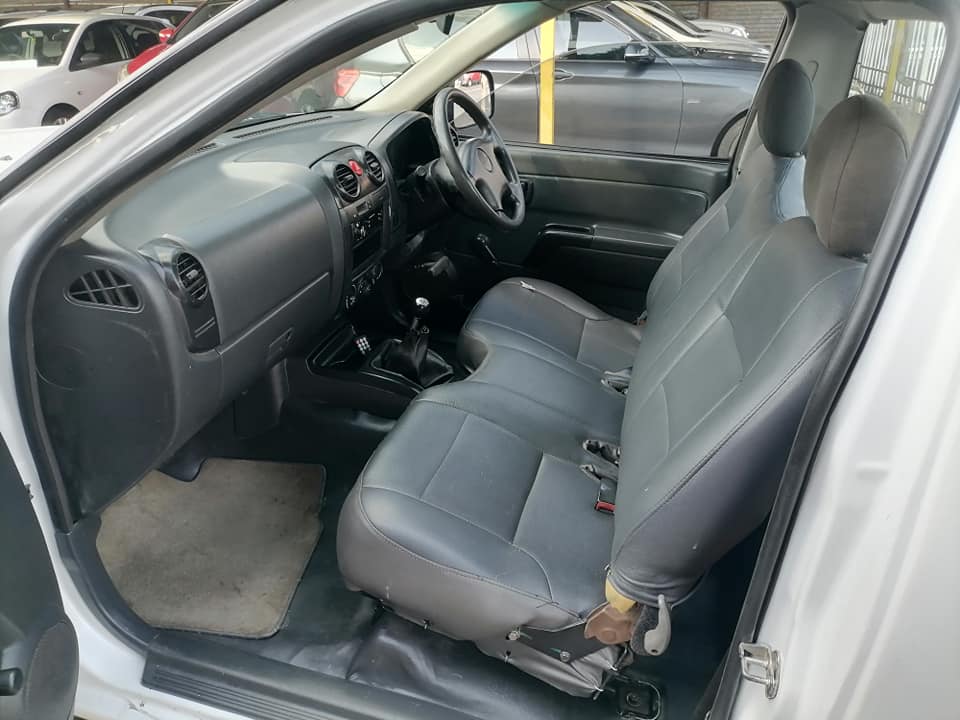 2012 Isuzu KB250 DTec Bakkie