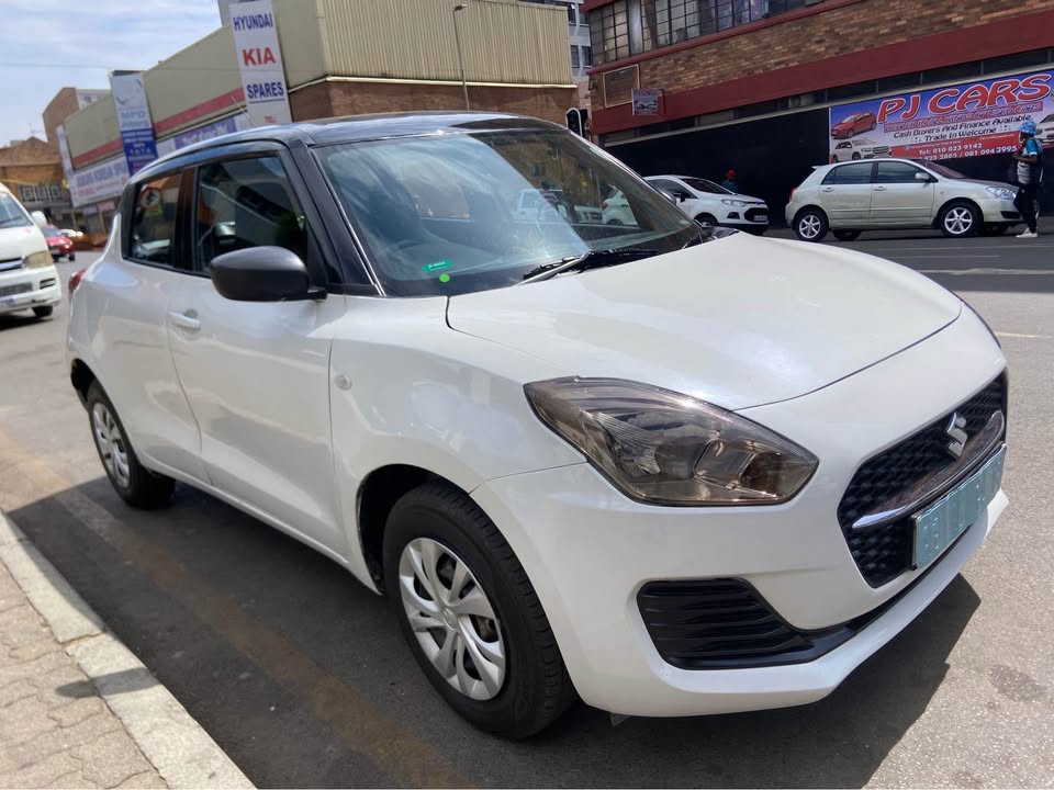 2023 Suzuki Swift 26.000km Manual