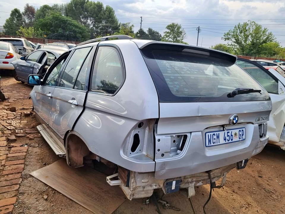 2004 BMW X5 E53 STRIPPING AS SPARES - Private Seller 2004 BMW X5 E53 STRIPPING AS SPARES - Private Seller