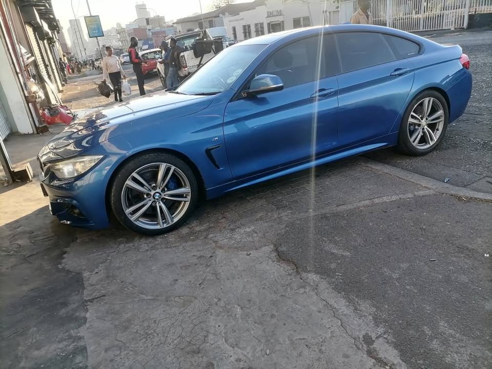 2015 BMW 420D Automatic GrandCoup with a leather seat and sunroof Service book and spare key