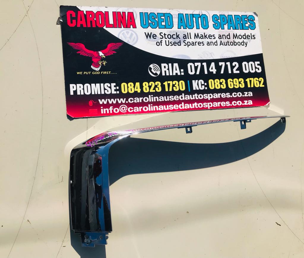 Mitsubishi triton left side front bumper chrome moulding - Private Seller Mitsubishi triton left side front bumper chrome moulding - Private Seller