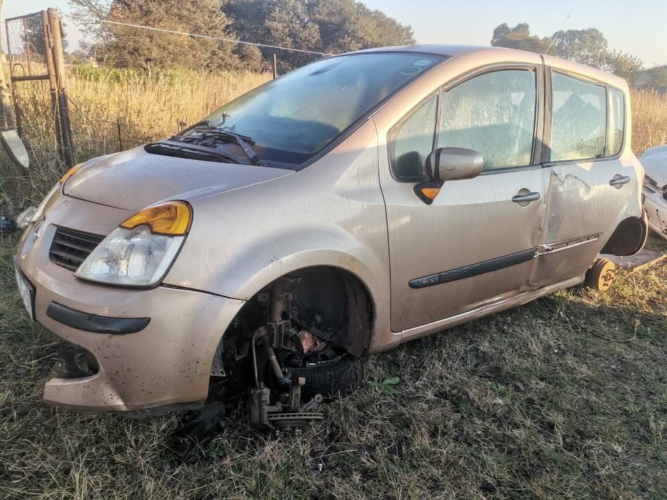 Renault modus spares - Private Seller