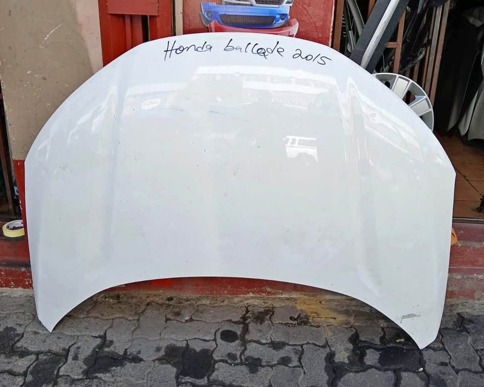 Honda Ballade bonnet 2015 - Private Seller Honda Ballade bonnet 2015 - Private Seller