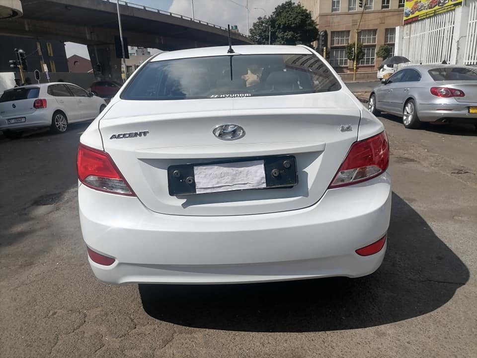 2016 Hyundai Accent 1.6 Sedan