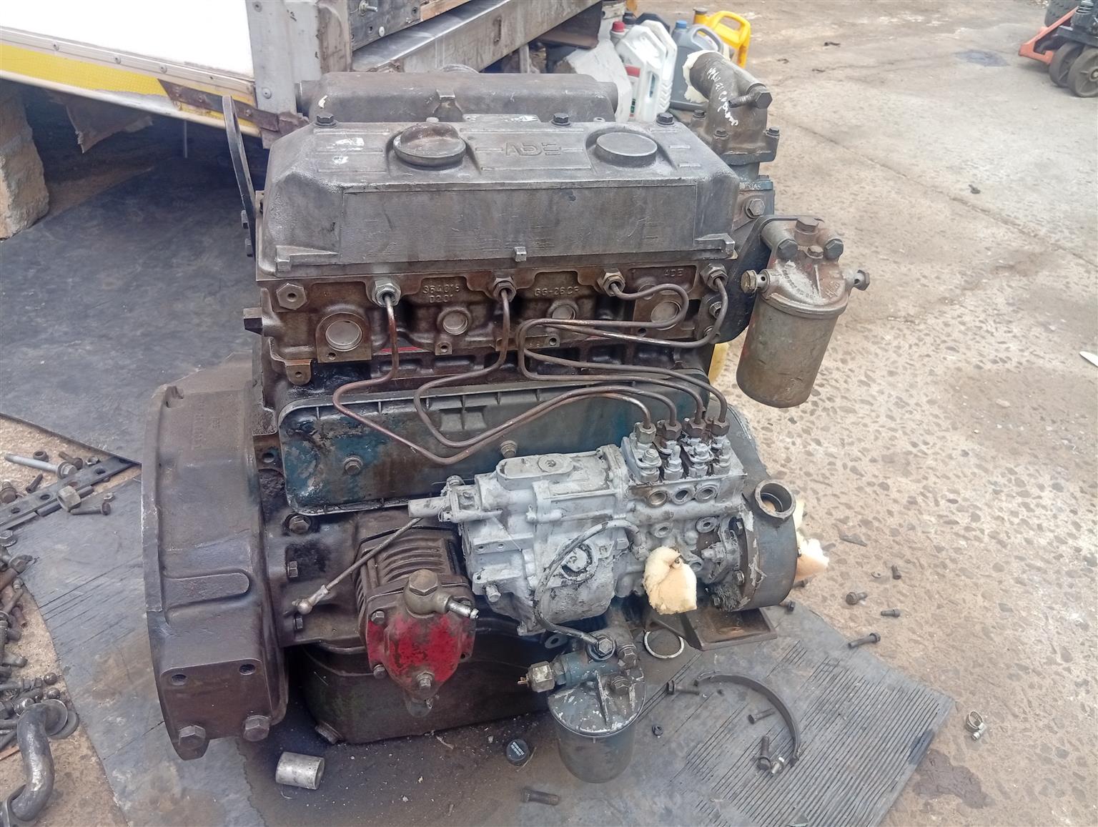 Mercedes Benz Ade 364 complete engine for 4 ton trucks | Junk Mail ...