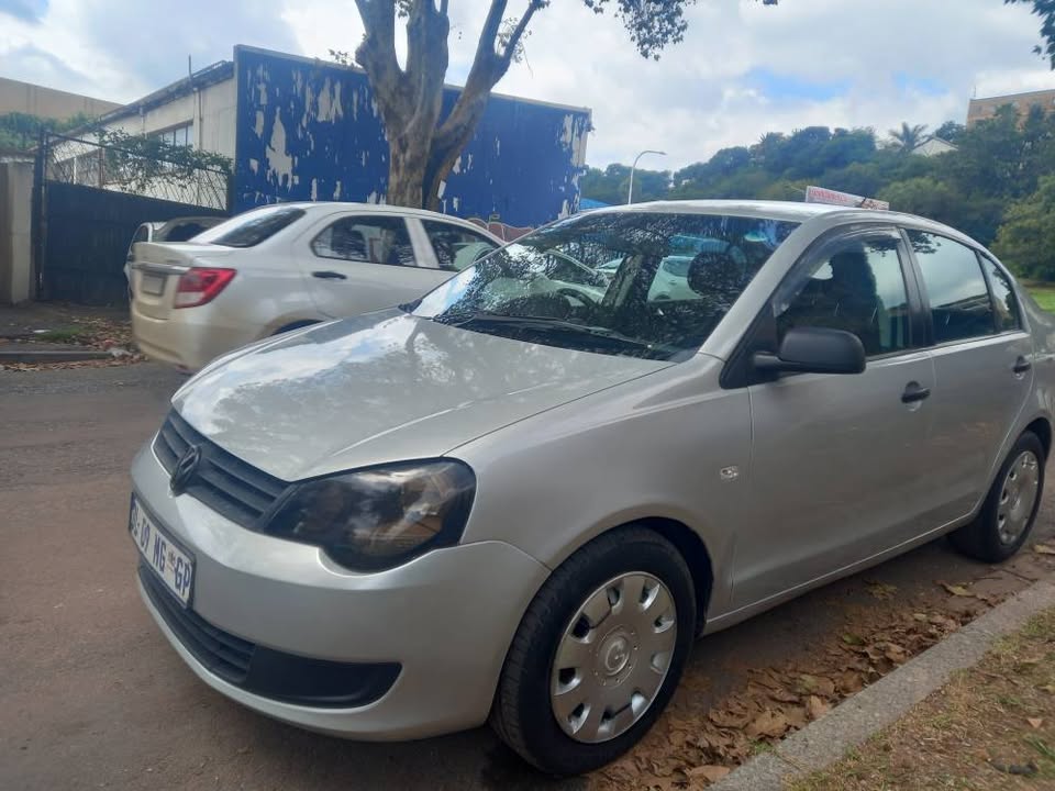 2010 VW Polo Vivo Sedan 1.4 Petrol, Manual, Silver, 92000kms,