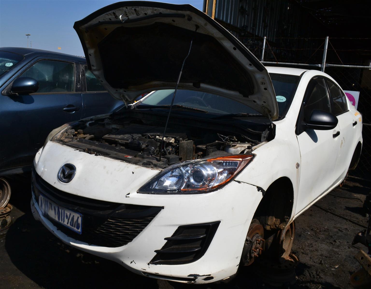 2010 model, Mazda 3 1.6 – Available for Spares 2010 model, Mazda 3 1.6 – Available for Spares