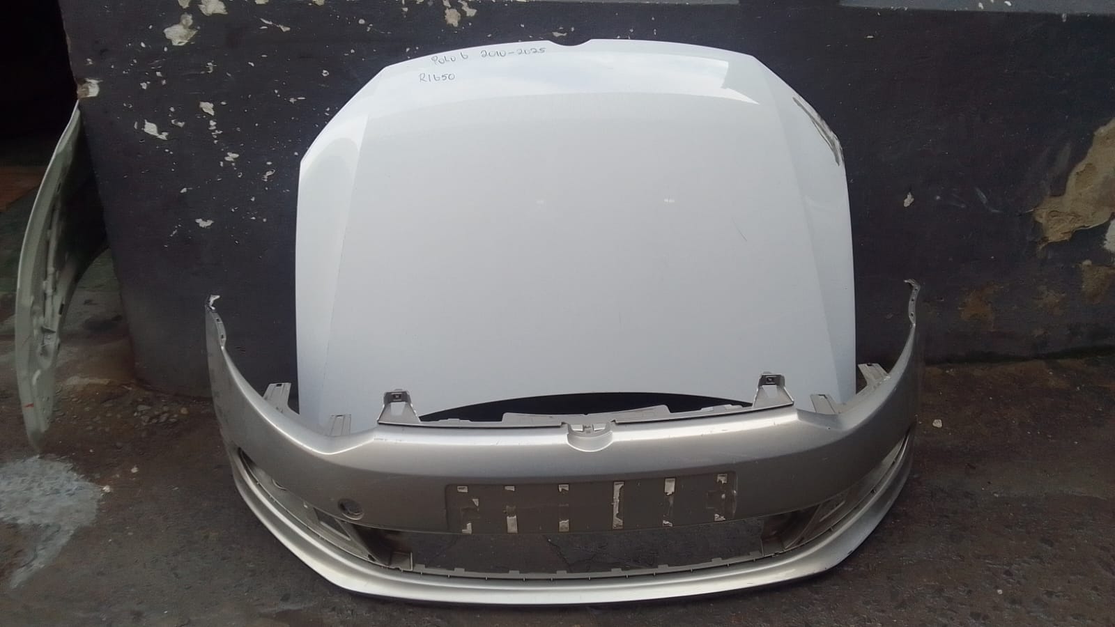 Vw polo 6 front bumper & bonnet - Private Seller Vw polo 6 front bumper & bonnet - Private Seller