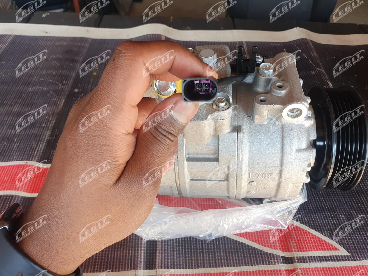 VW Amarok Aircon Compressor - Private Seller VW Amarok Aircon Compressor - Private Seller
