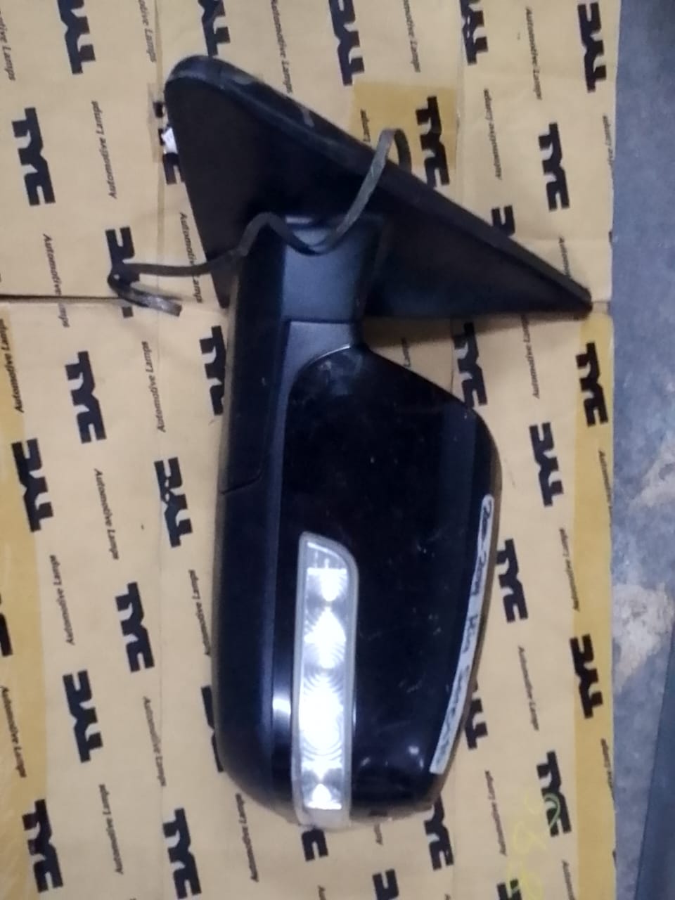 (2013-2015) KIA SONANTA LHS MIRROR WITH INDICATOR