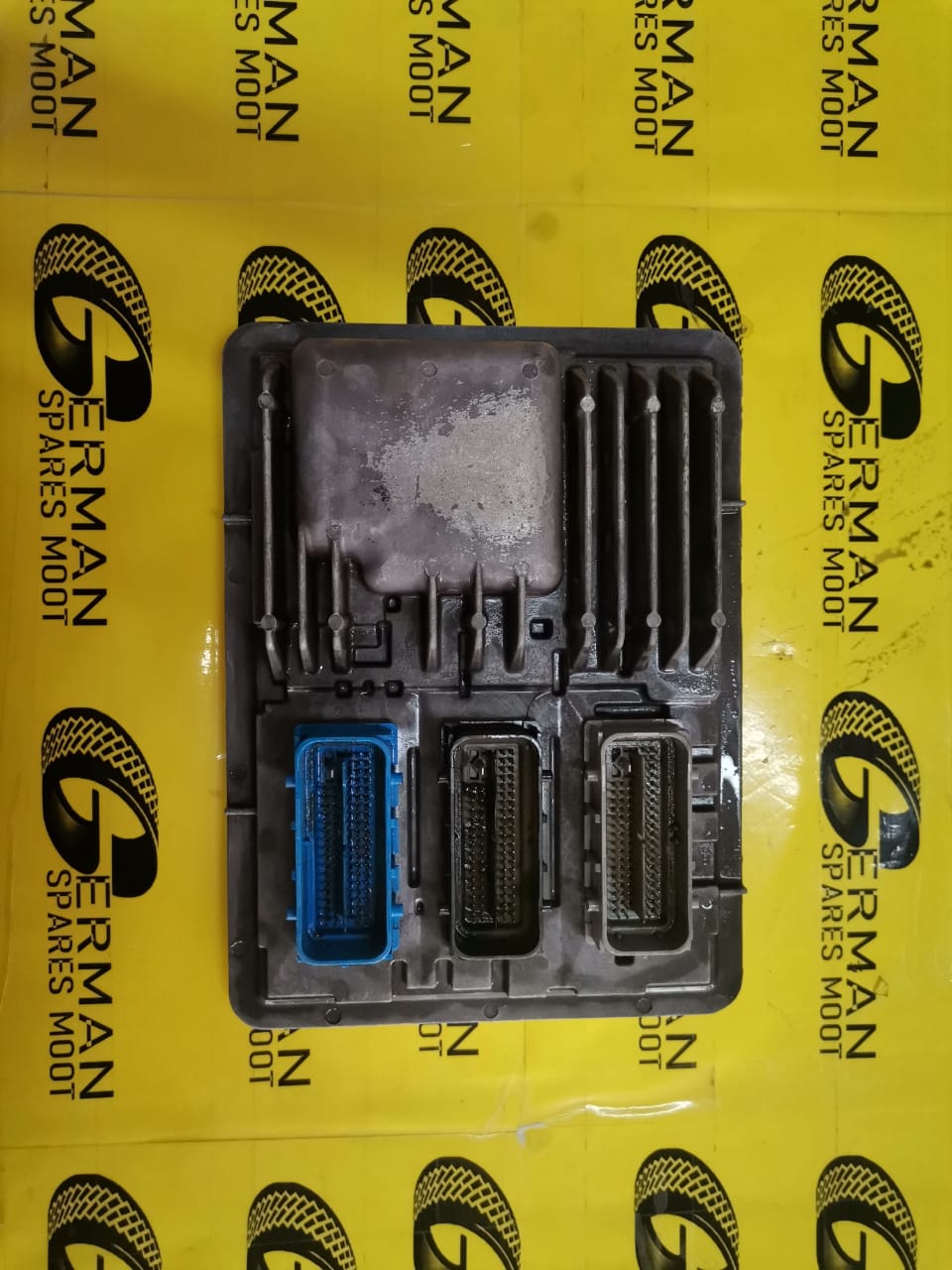 Opel Corsa E Computer Box for Sale - Private Seller Opel Corsa E Computer Box for Sale - Private Seller