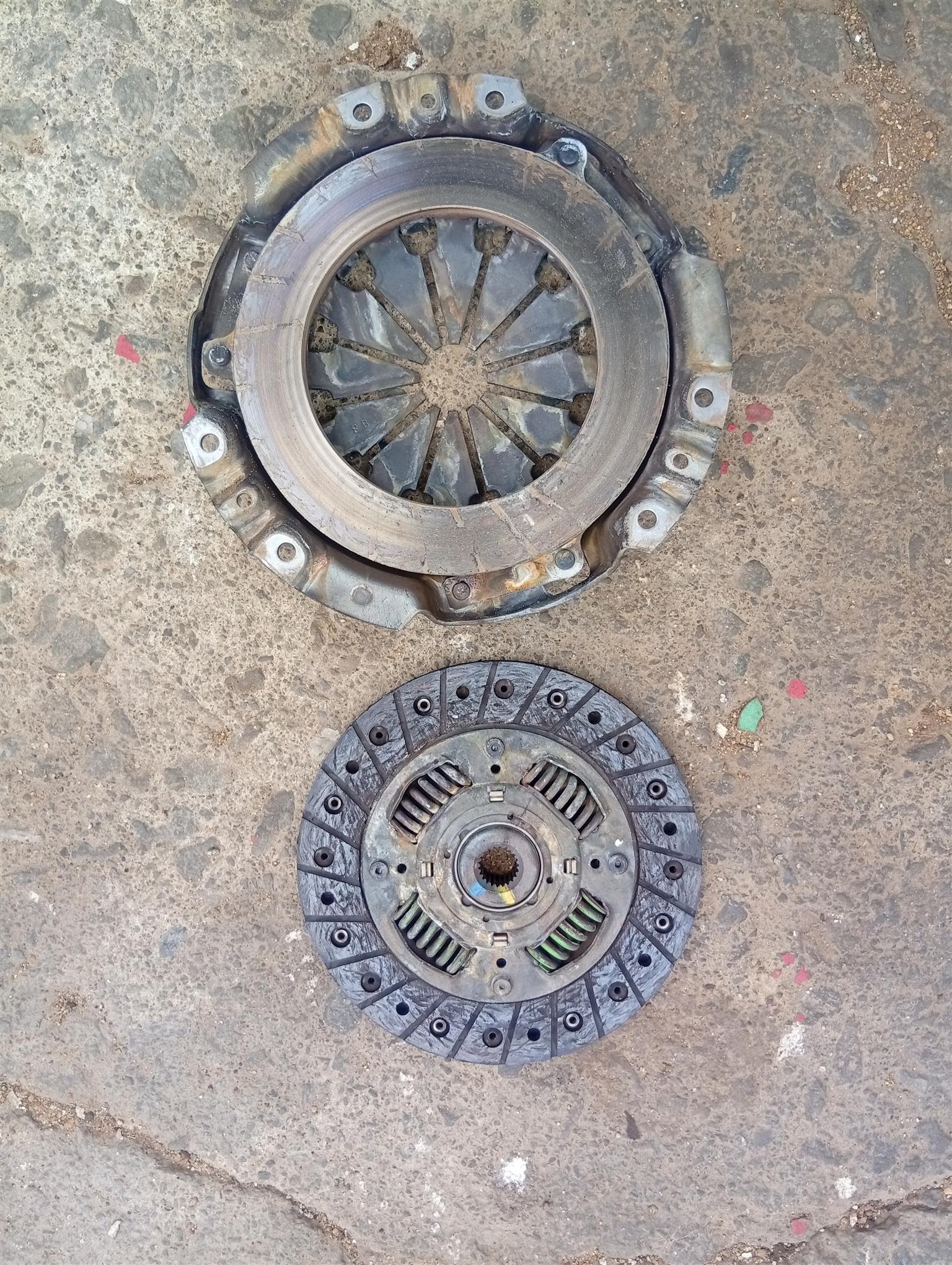 2015-2019 Renault kwid clutch and pressure plate - Private Seller