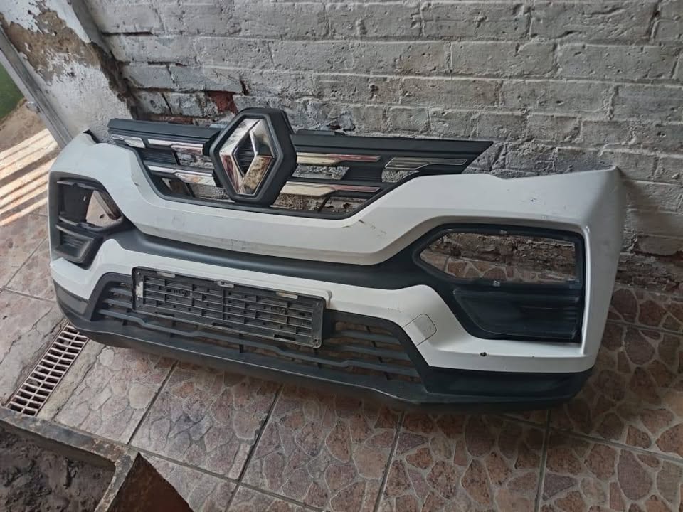Renault Kiger Complete Bumper - Private Seller Renault Kiger Complete Bumper - Private Seller