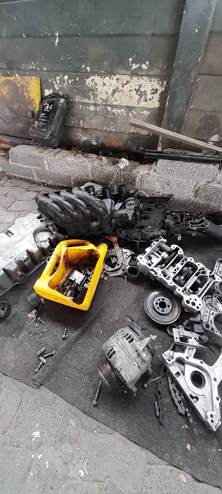 Audi A3 2.0l FSI BVZ Engine parts - Private Seller Audi A3 2.0l FSI BVZ Engine parts - Private Seller