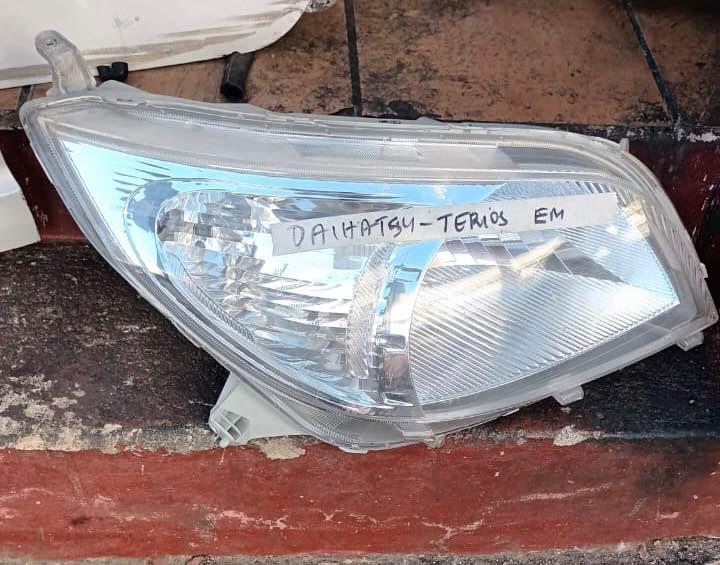 Daihatsu Terios headlight - Private Seller Daihatsu Terios headlight - Private Seller