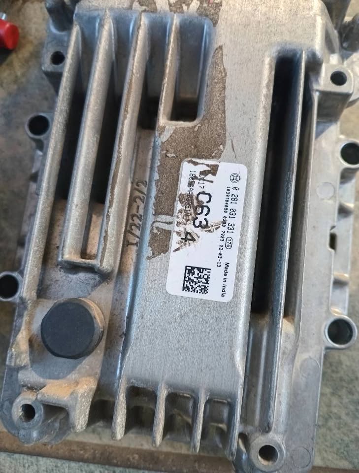 2020 Mahindra Scorpio mhawk 2.2 S6 lock set for sale