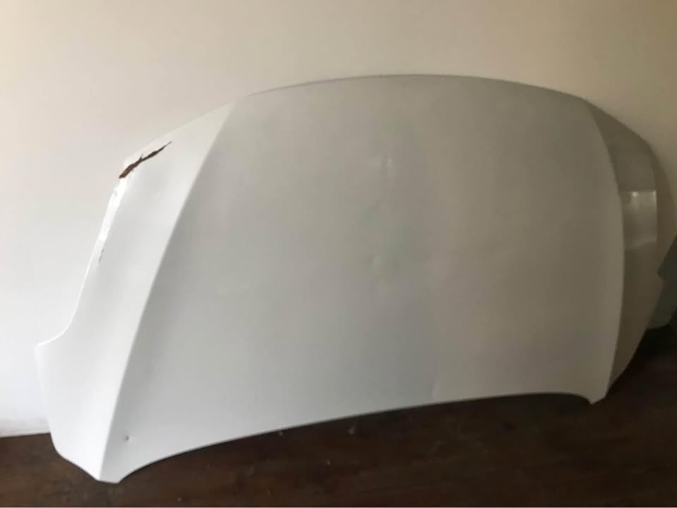 Suzuki Baleno bonnet - Private Seller Suzuki Baleno bonnet - Private Seller