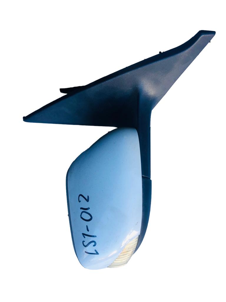 VOLVO RIGHT DOOR MIRROR (LS1-012) - Private Seller VOLVO RIGHT DOOR MIRROR (LS1-012) - Private Seller