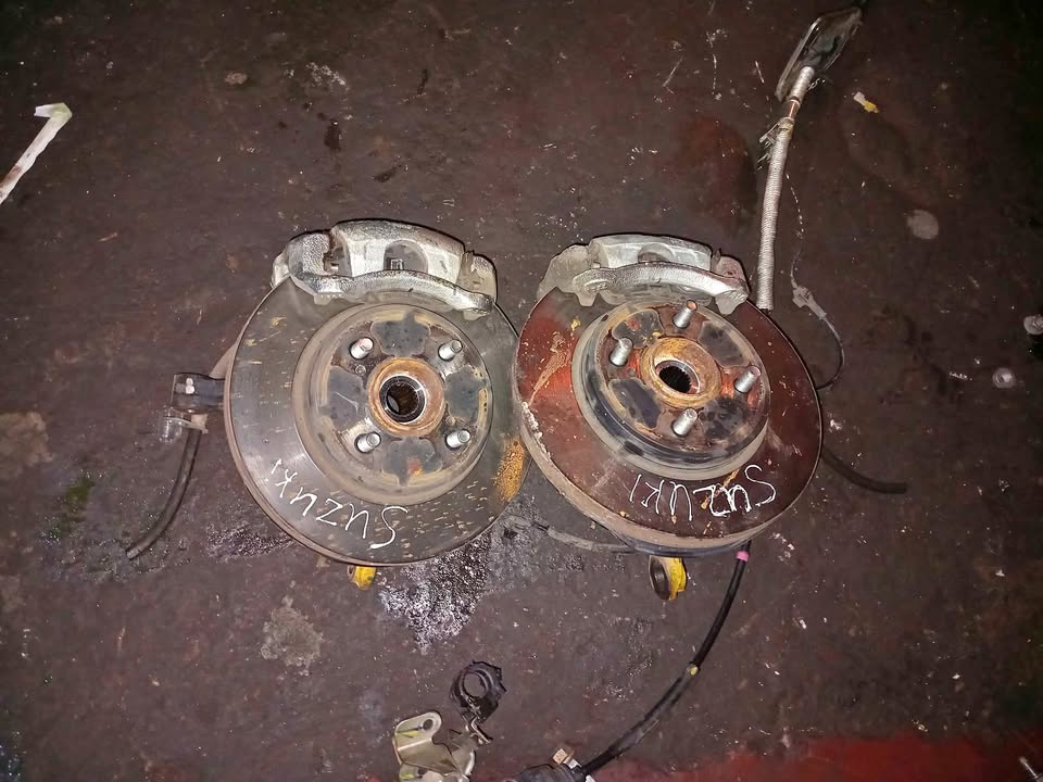 Suzuki Beleno both side Hubs automatic - Private Seller Suzuki Beleno both side Hubs automatic - Private Seller