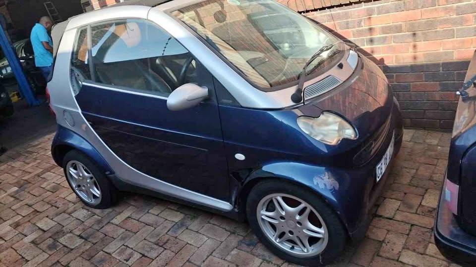 Smart Car Stripping For Spares @ JJ's Automotive Supplies - Private Seller Smart Car Stripping For Spares @ JJ's Automotive Supplies - Private Seller