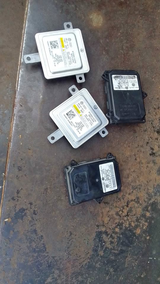 Audi ballast xenon boxes - Private Seller Audi ballast xenon boxes - Private Seller