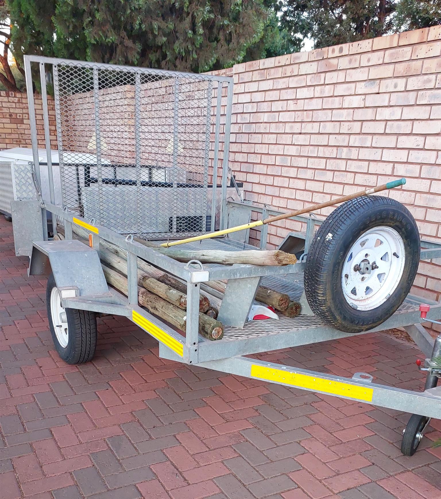 Quad including trailer