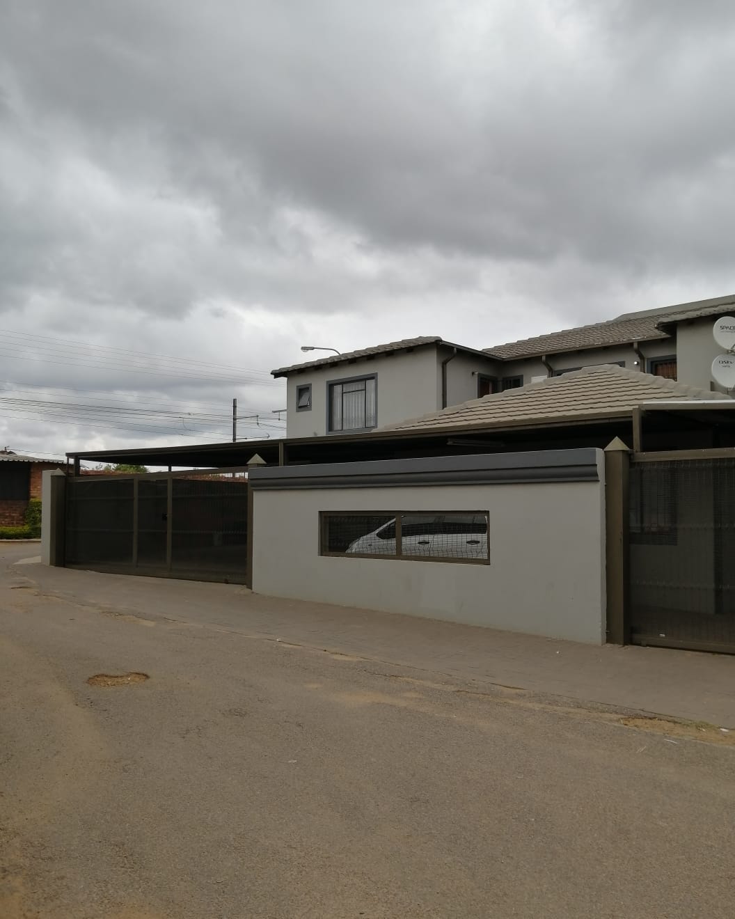 3bedroom house to rent is available in Mamelodi Bufferzone Junk Mail