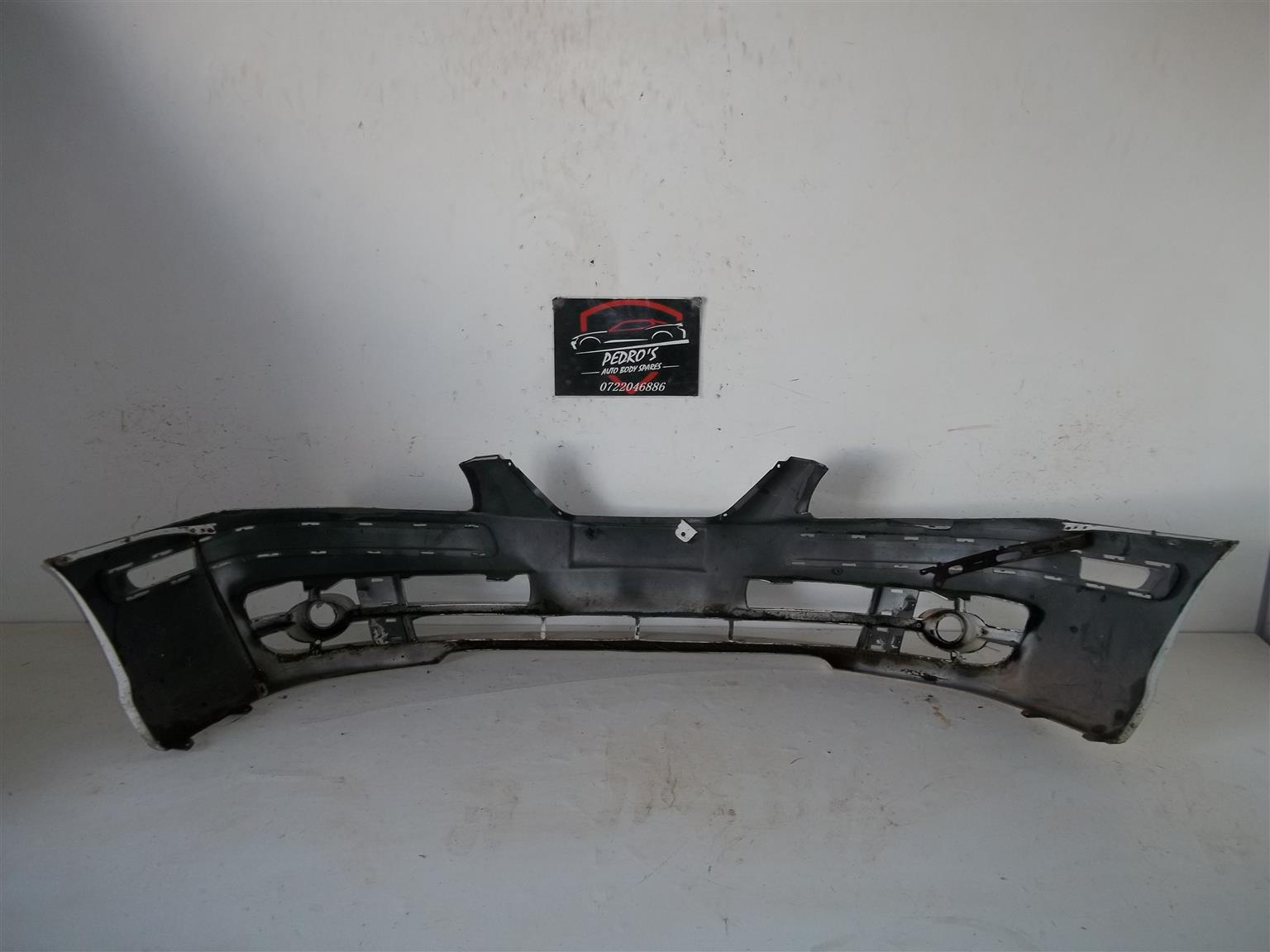 Hyundai Elantra '04-'06 front bumper - Private Seller Hyundai Elantra '04-'06 front bumper - Private Seller