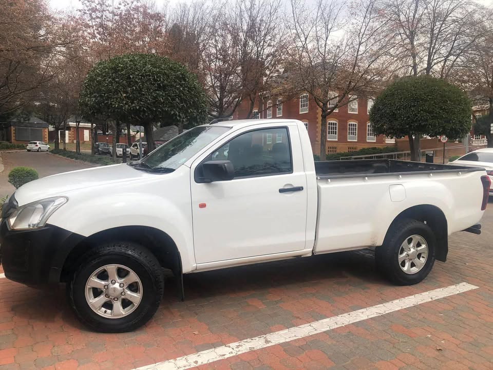 2019 ISUZU  2019 Bakkie for sale
